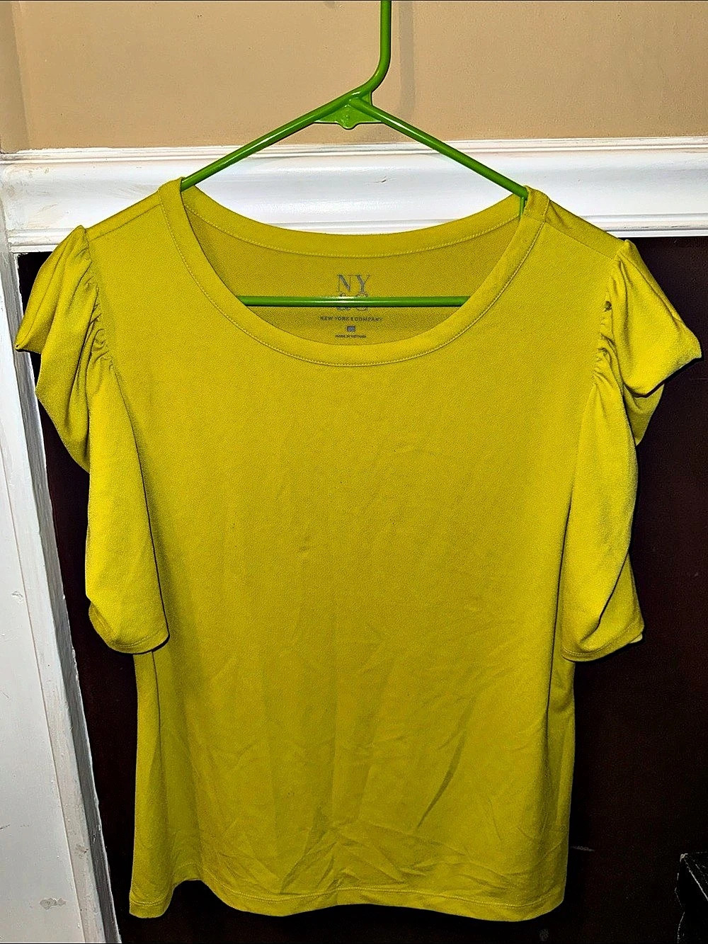 NY&C Yellow Puff Sleeve Tee Like New